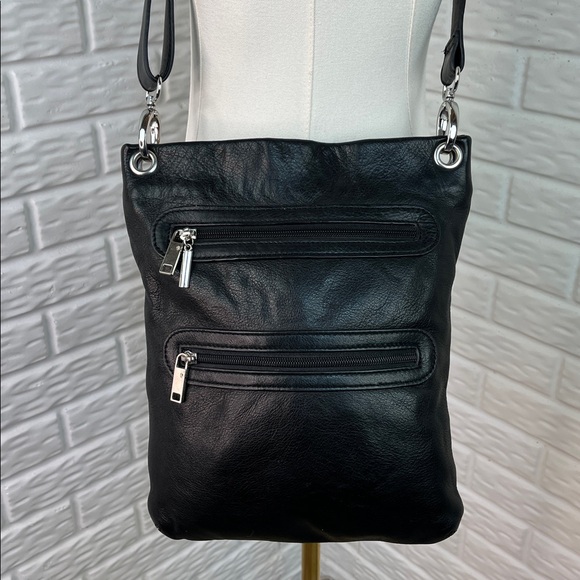 MARGOT ANTHROPOLOGIE DOUBLE ZIP SOFT BLACK GENUINE LEATHER CROSSBODY BAG - Picture 3 of 14